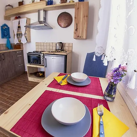 Апартаменты Castria Киония