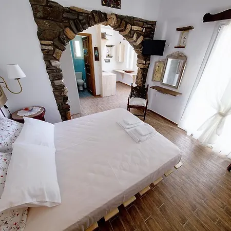 Apartment Castria Kionia